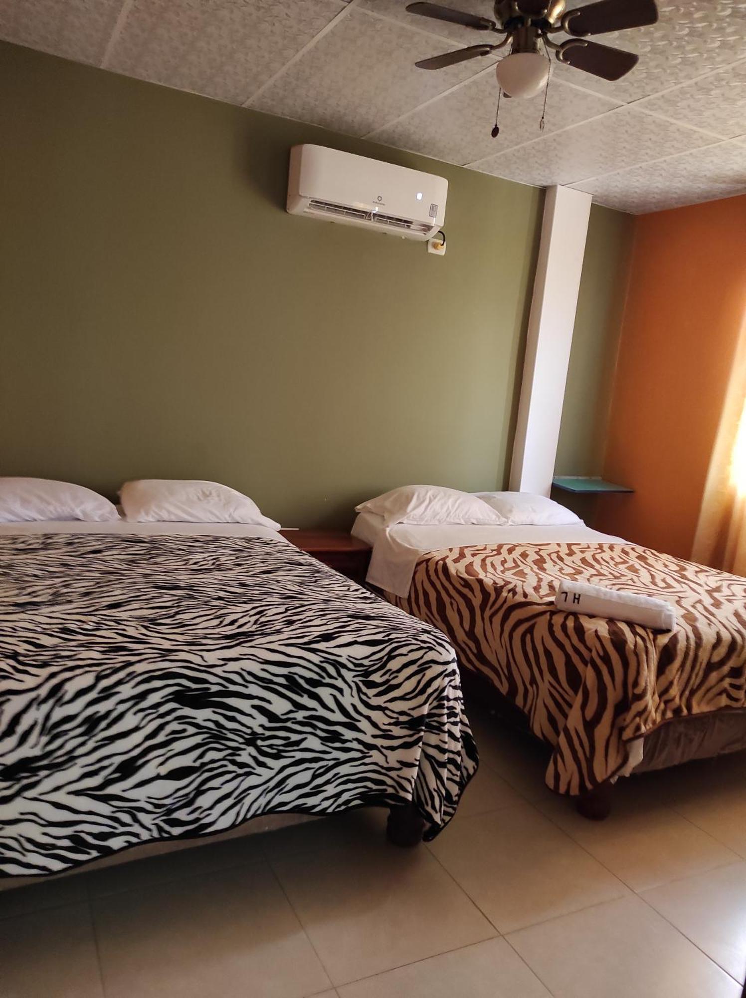 Hostal Las Garzas Del Pelado Playas Eksteriør bilde